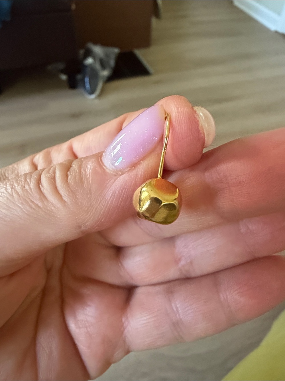 ISO my favorite earrings, lost a second piece.
